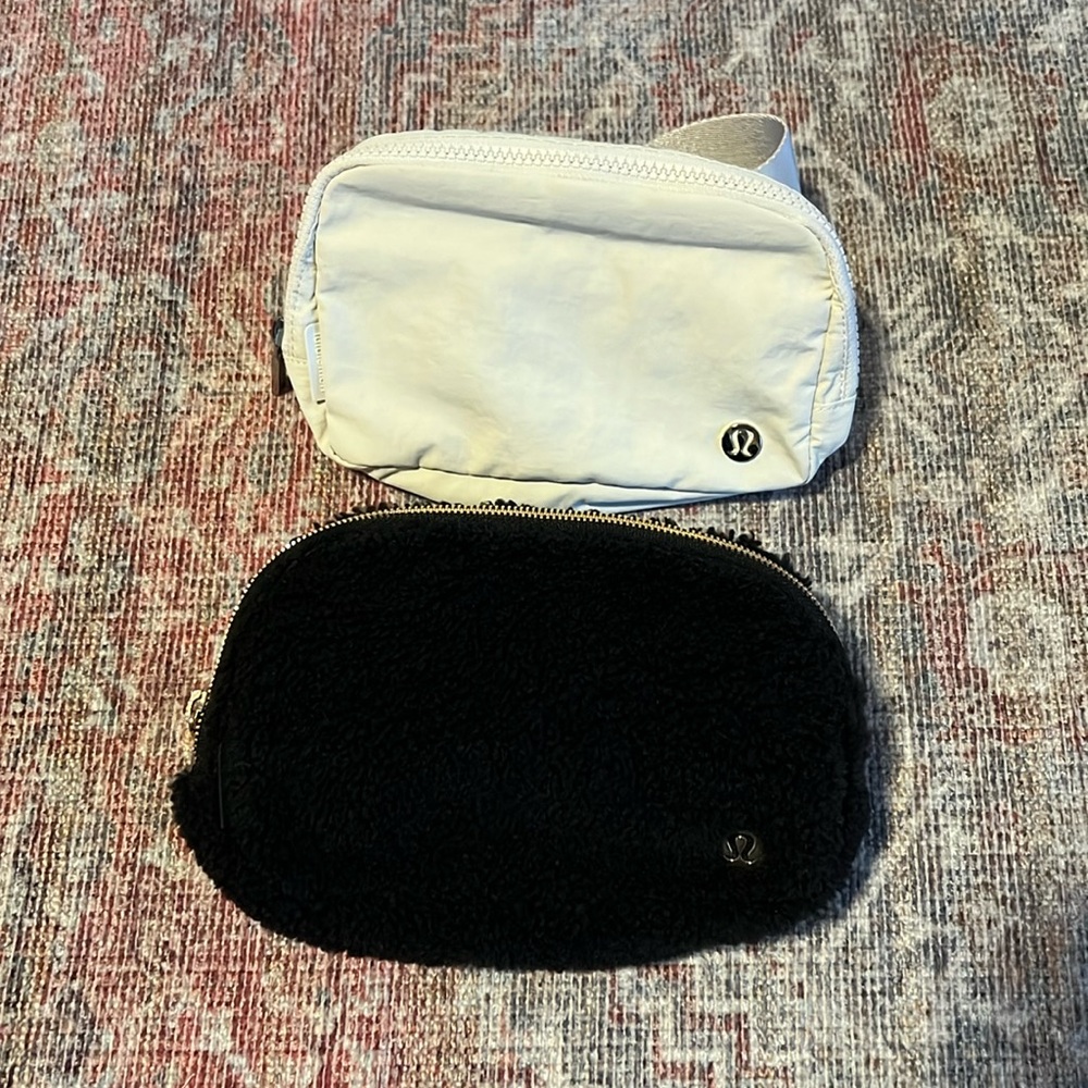Lululemon black Sherpa belt bag and white belt bag bundle
